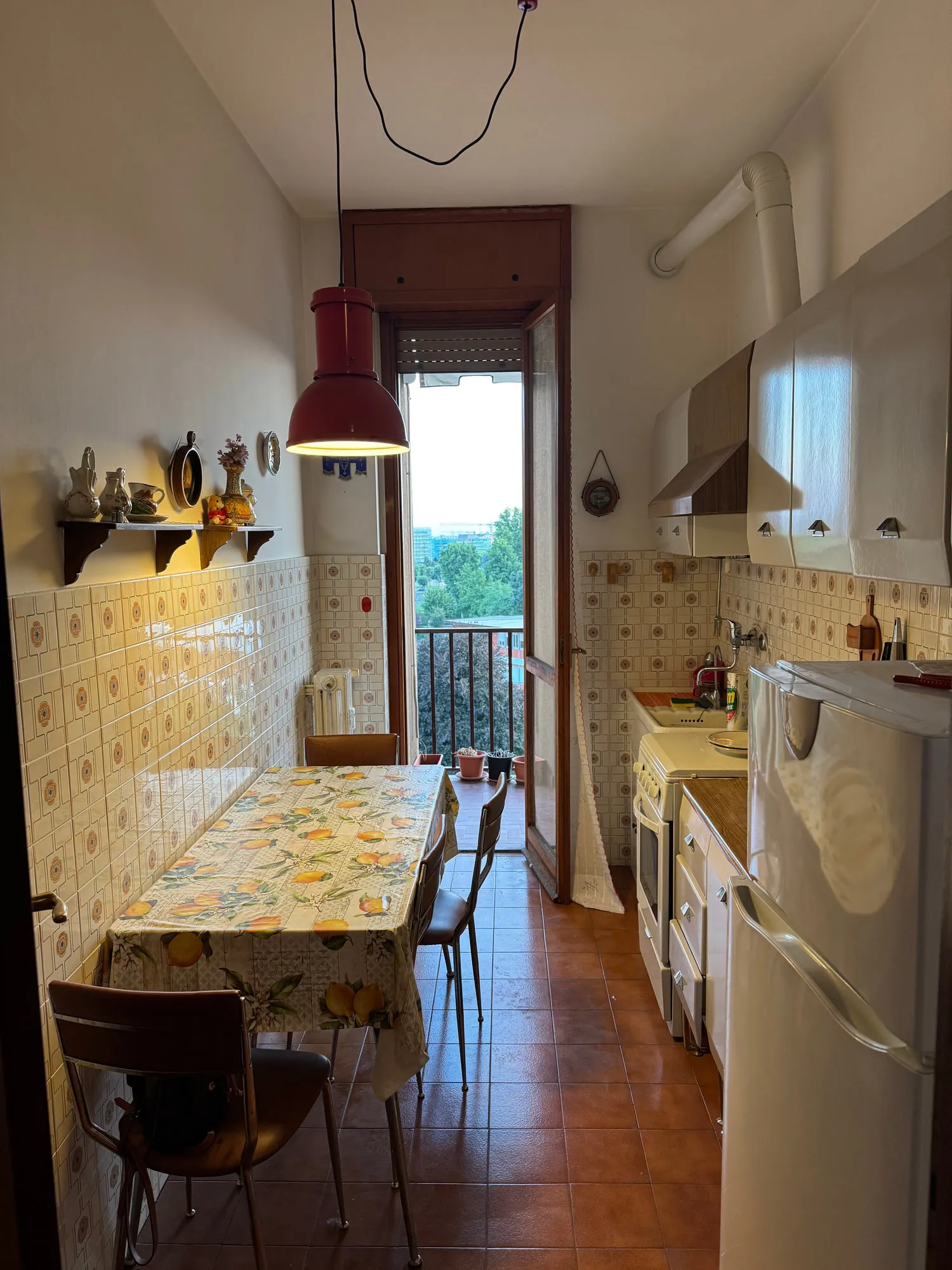 Appartamento Monza — the original 1970s interior before the renovation