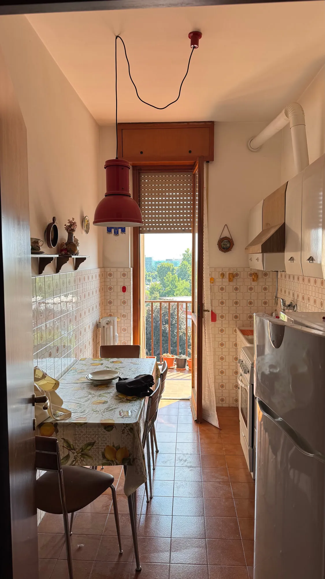 Appartamento Monza — the original 1970s interior before the renovation