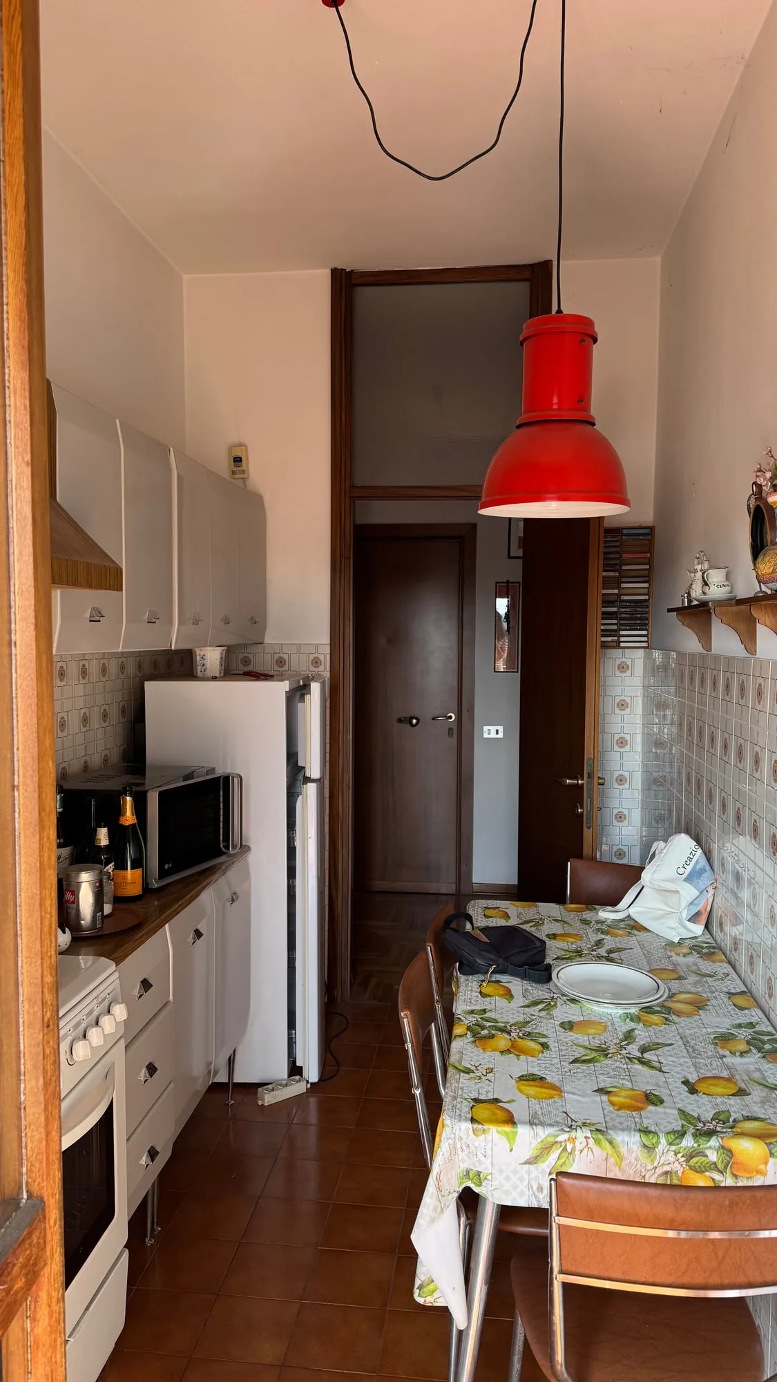 Appartamento Monza — the original 1970s interior before the renovation